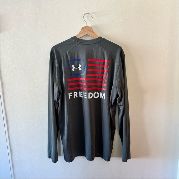 Under Armour Long Sleeve Tee - Picture 1 of 3